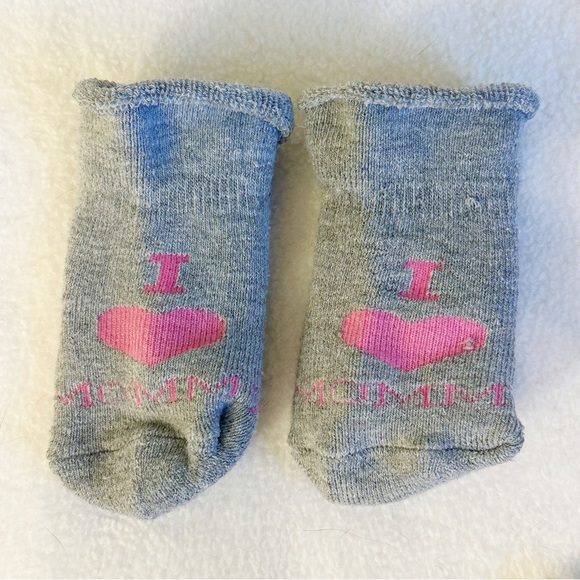 Lot of Seven Pairs of NEW Fruit of the Loom Baby Girl Socks, size 0-6 months - Picture 4 of 10